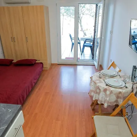 Kolic Apartment Veli Rat